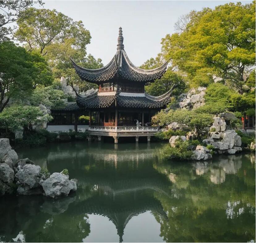 新郑平蝶餐饮有限公司